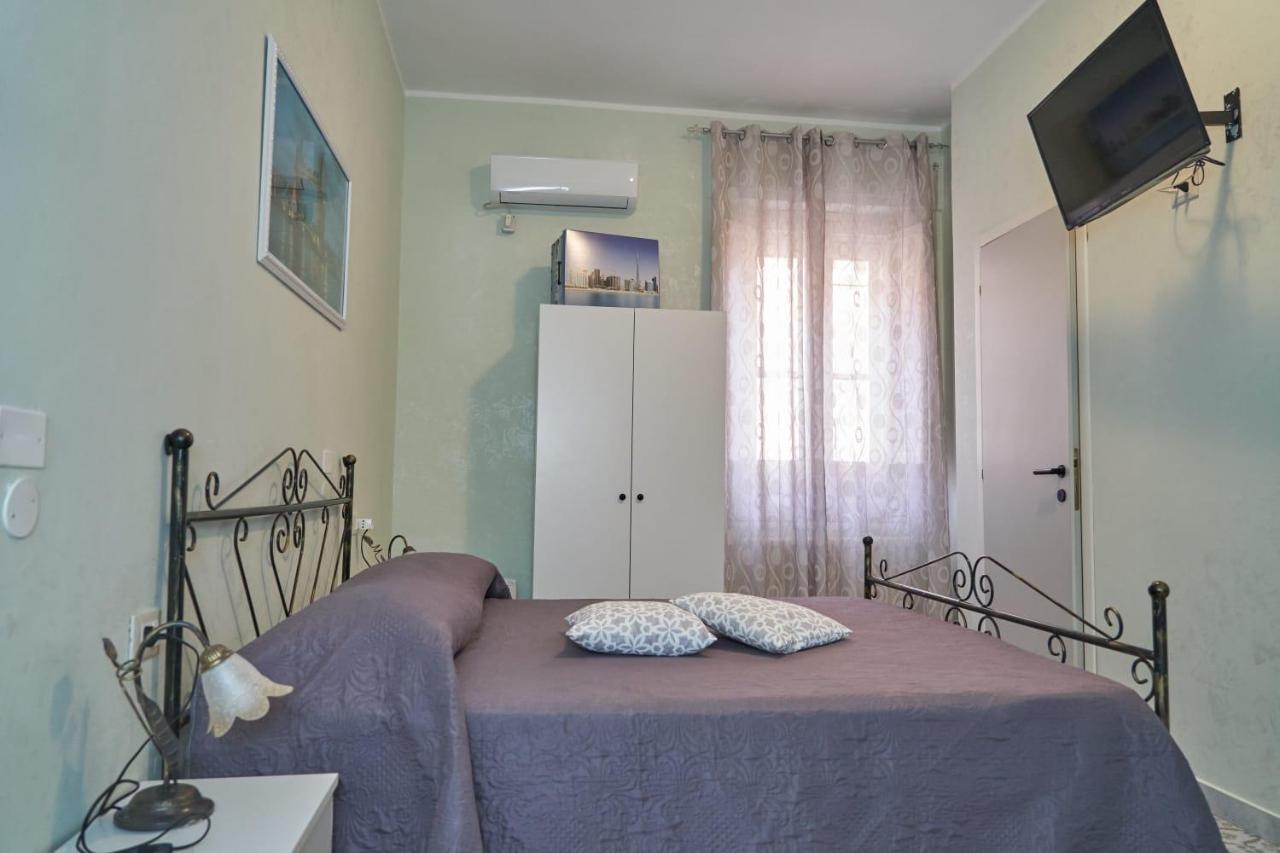 Le Stanze Di Ricci - Affittacamere Low Cost 莱西纳 外观 照片