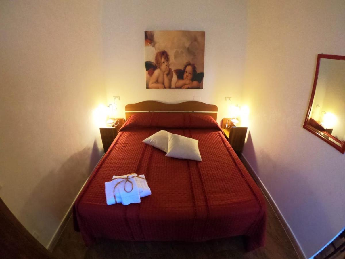 Le Stanze Di Ricci - Affittacamere Low Cost 莱西纳 外观 照片