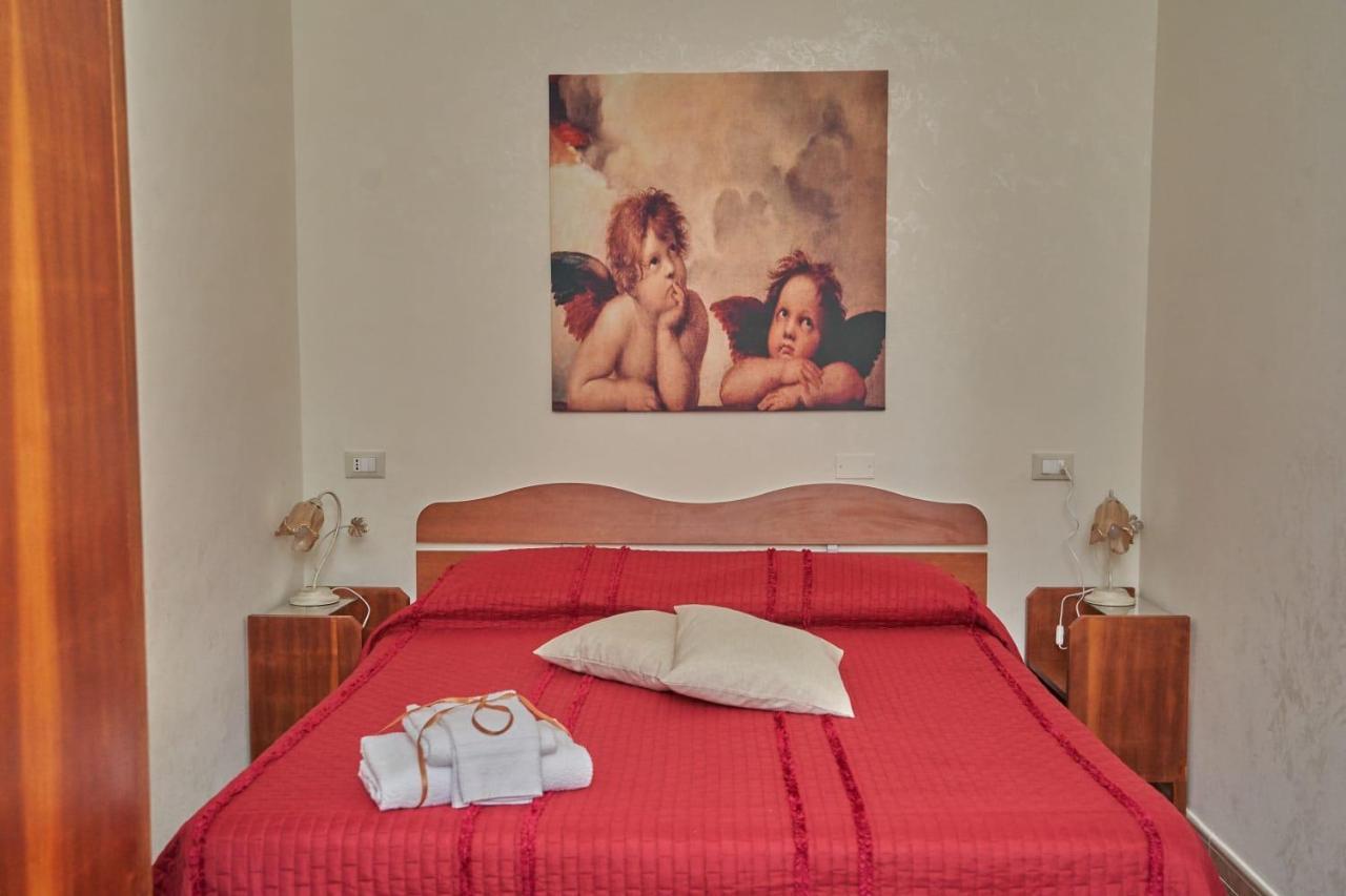 Le Stanze Di Ricci - Affittacamere Low Cost 莱西纳 外观 照片